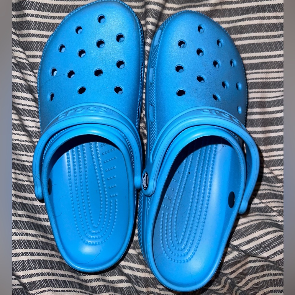CROCS Classic Blue Sandals